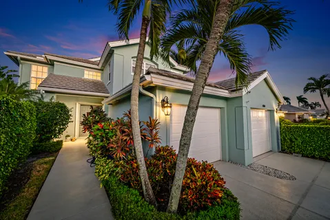 $1,249,999 | 639 Masters Way, Palm Beach Gardens, FL 33418