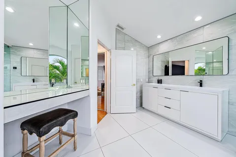 $1,249,999 | 639 Masters Way, Palm Beach Gardens, FL 33418