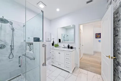 $1,249,999 | 639 Masters Way, Palm Beach Gardens, FL 33418