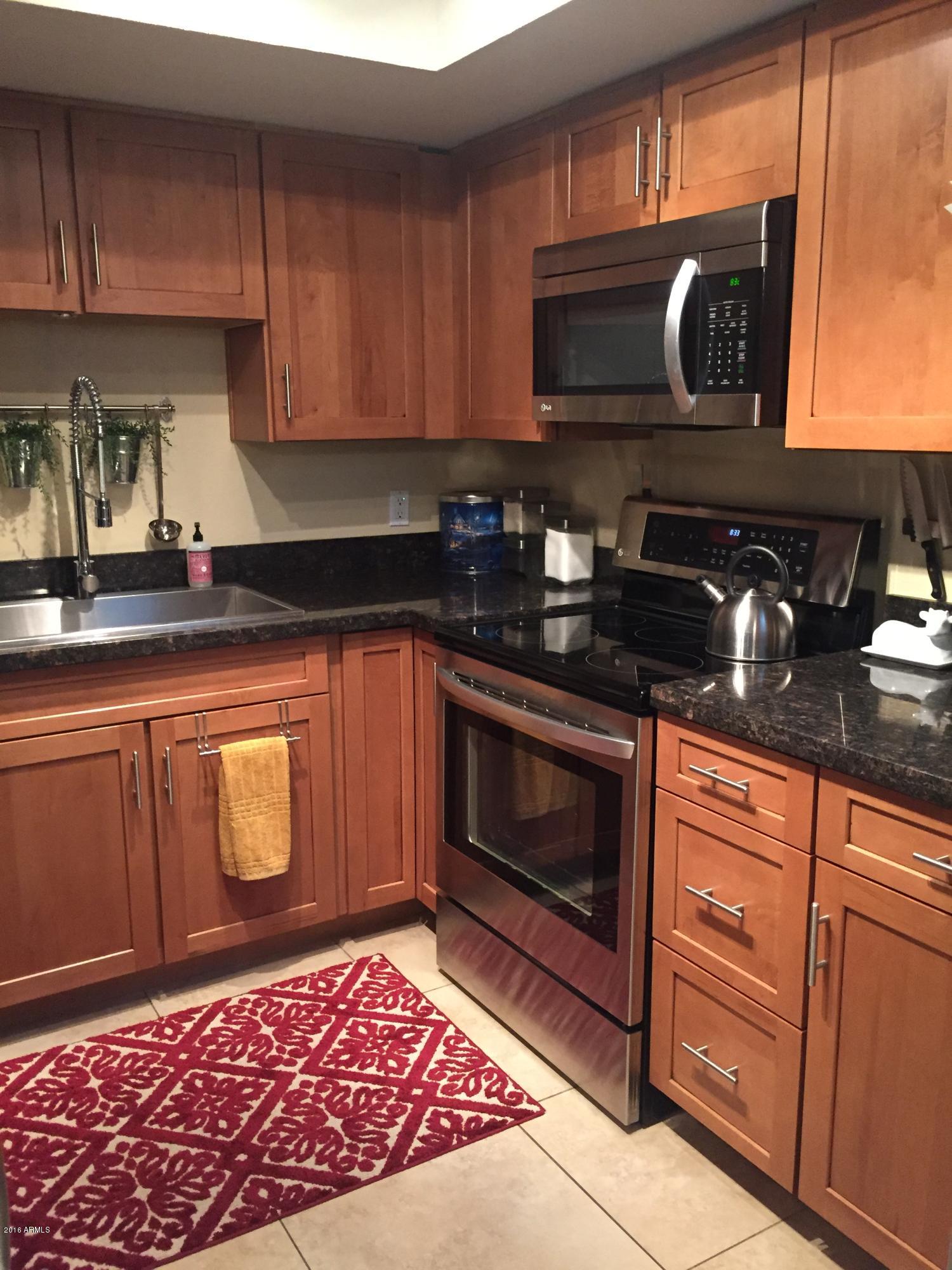 1082 East Pueblo Road Phoenix, AZ 85020 - Photo 5 of 10 IMG_2401
