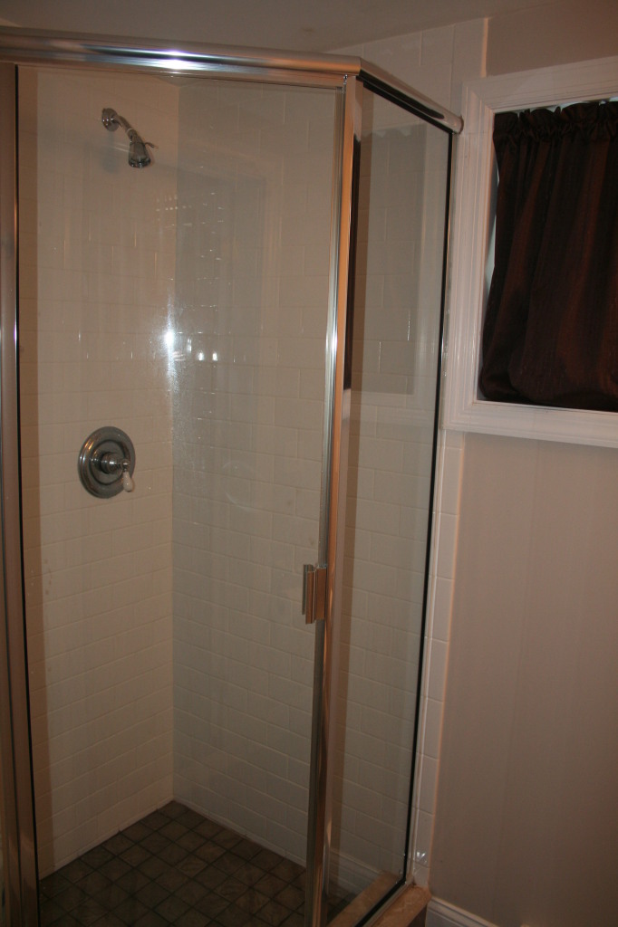 71 Silver Ridge Road New Canaan, CT 06840 - Photo 25 of 29 a bathroom with a shower