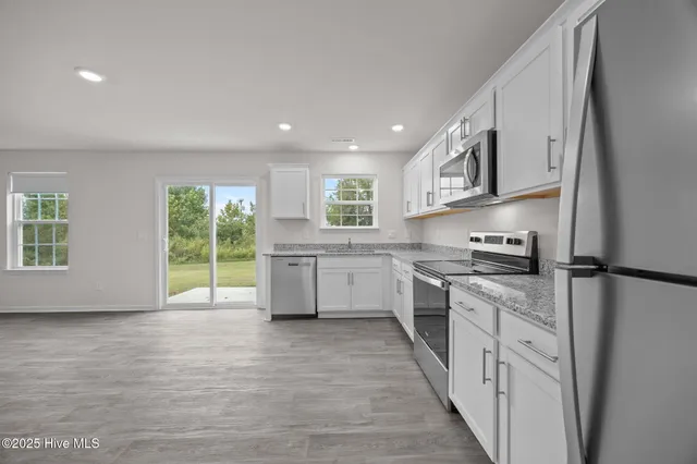 $255,000 | 1324 South Wilshire Court, Kinston, NC 28504