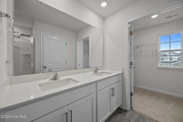 $255,000 | 1324 South Wilshire Court, Kinston, NC 28504