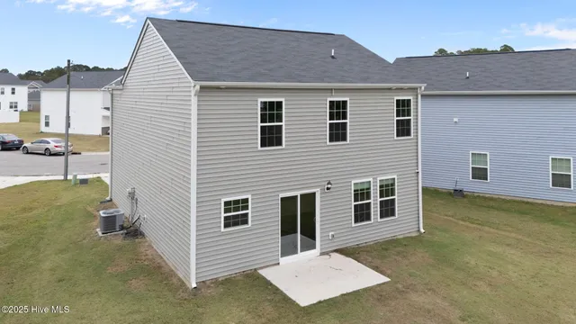 $255,000 | 1324 South Wilshire Court, Kinston, NC 28504