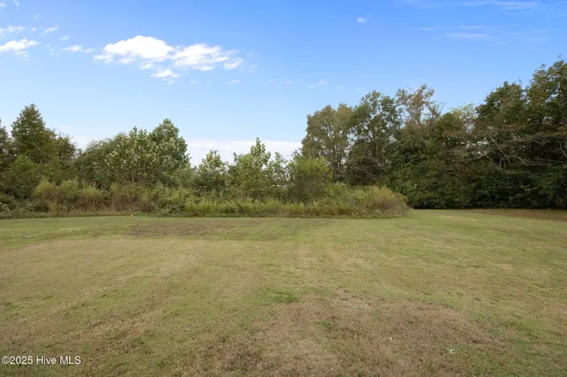 $255,000 | 1324 South Wilshire Court, Kinston, NC 28504