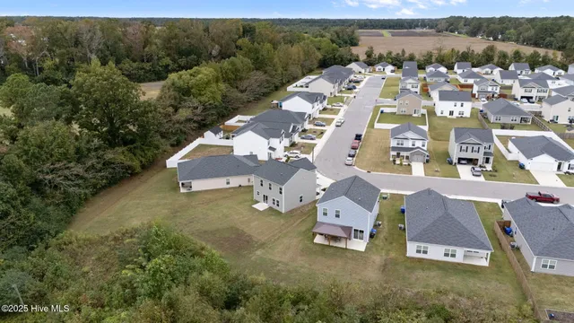 $255,000 | 1324 South Wilshire Court, Kinston, NC 28504