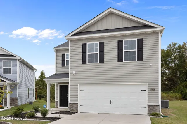 $255,000 | 1324 South Wilshire Court, Kinston, NC 28504