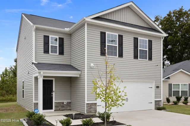 $255,000 | 1324 South Wilshire Court, Kinston, NC 28504