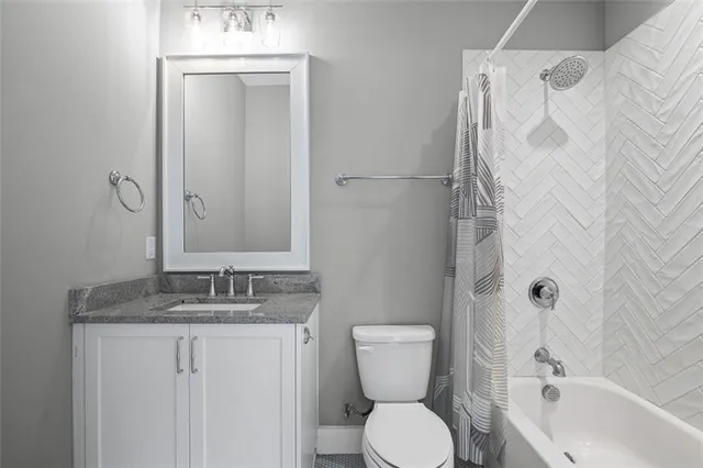 $5,750 | 1275 Appleden Trace, Unit 1, Atlanta, GA 30319