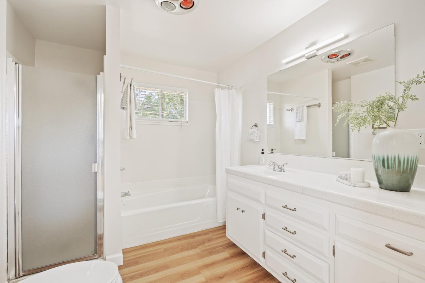 514 Inverness Way Sunnyvale, CA 94087 - Photo 17 of 29