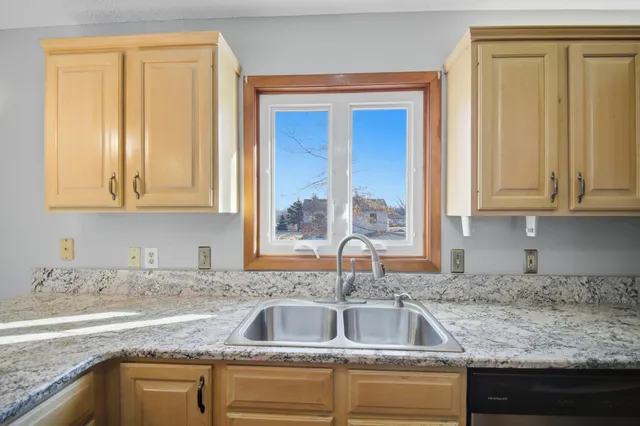 $385,000 | 2305 13th Street Southwest, Austin, MN 55912