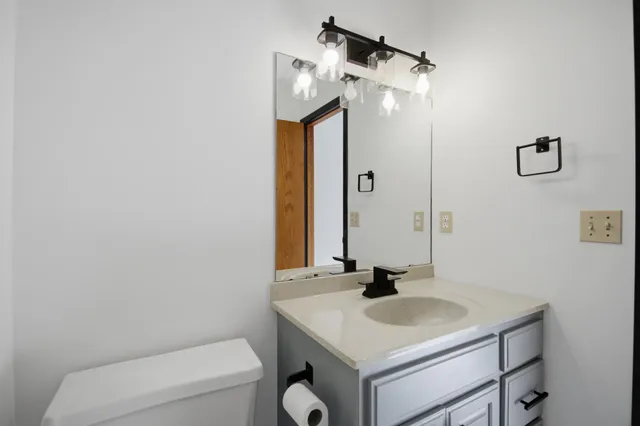 $385,000 | 2305 13th Street Southwest, Austin, MN 55912