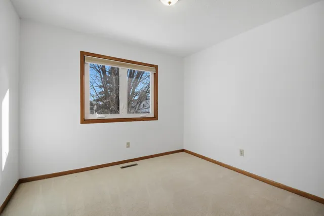 $385,000 | 2305 13th Street Southwest, Austin, MN 55912