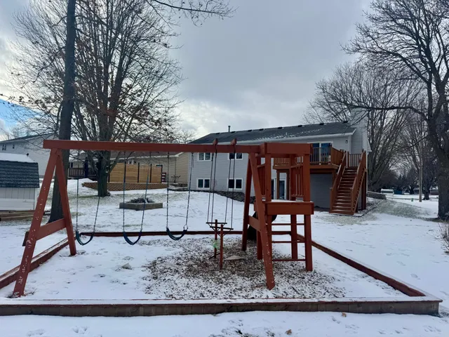 $385,000 | 2305 13th Street Southwest, Austin, MN 55912