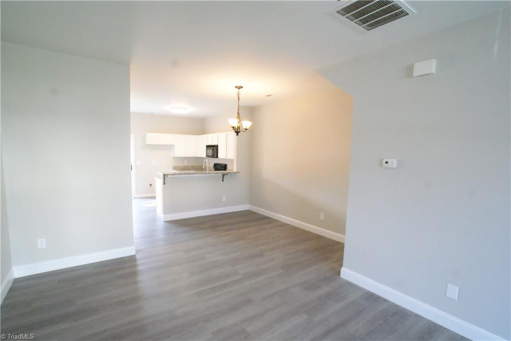 4134 Tarrant Trace Circle High Point, NC 27265 - Photo 8 of 23 Dining room