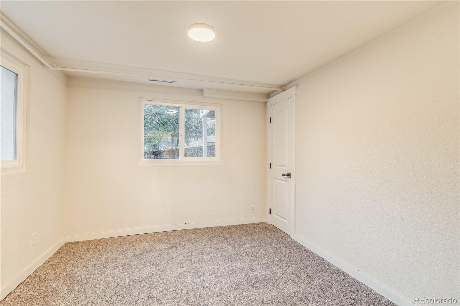 2527 Launcelot Court Colorado Springs, CO 80904 - Photo 20 of 40