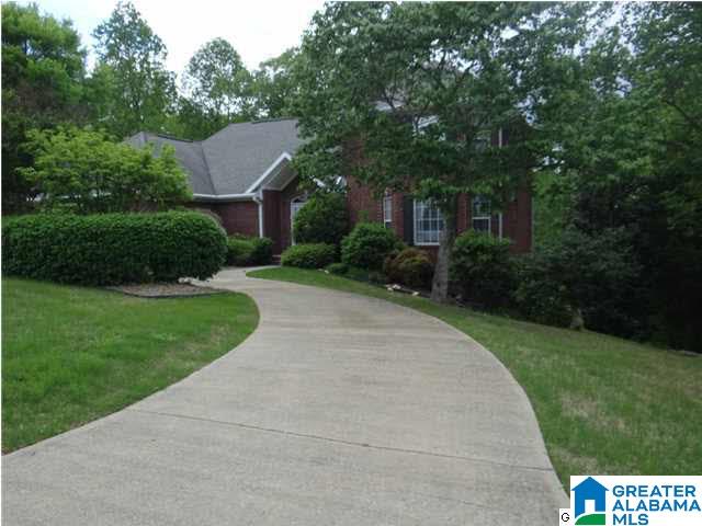 1014 Crest Road Leeds, AL 35094 - Photo 2 of 32