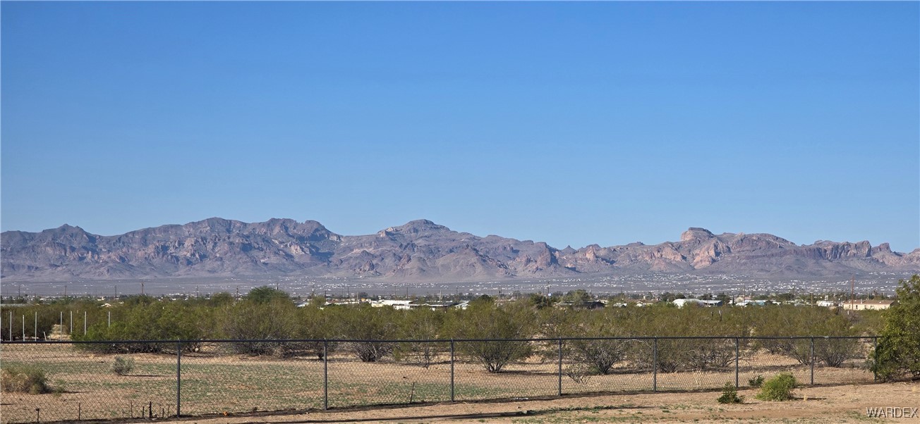 3675 Amado Road Golden Valley, AZ 86413 - Photo 31 of 35 a view of a city with mountain
