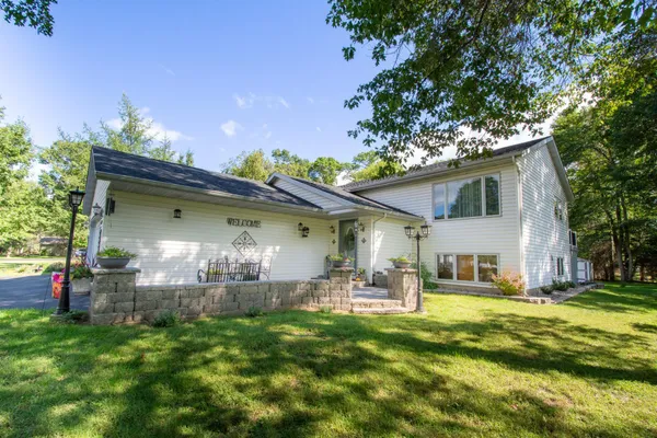 $395,000 | 14420 Cottage Grove Drive, Baxter, MN 56425