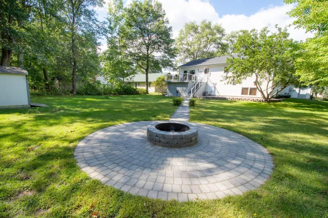 $400,000 | 14420 Cottage Grove Drive, Baxter, MN 56425