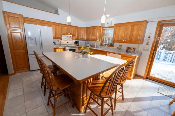 $397,500 | 14420 Cottage Grove Drive, Baxter, MN 56425