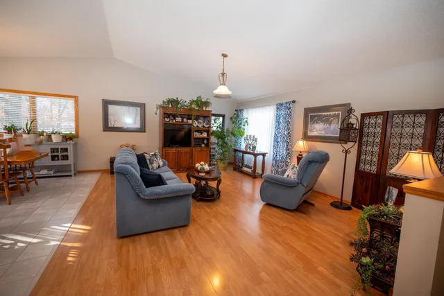 $400,000 | 14420 Cottage Grove Drive, Baxter, MN 56425