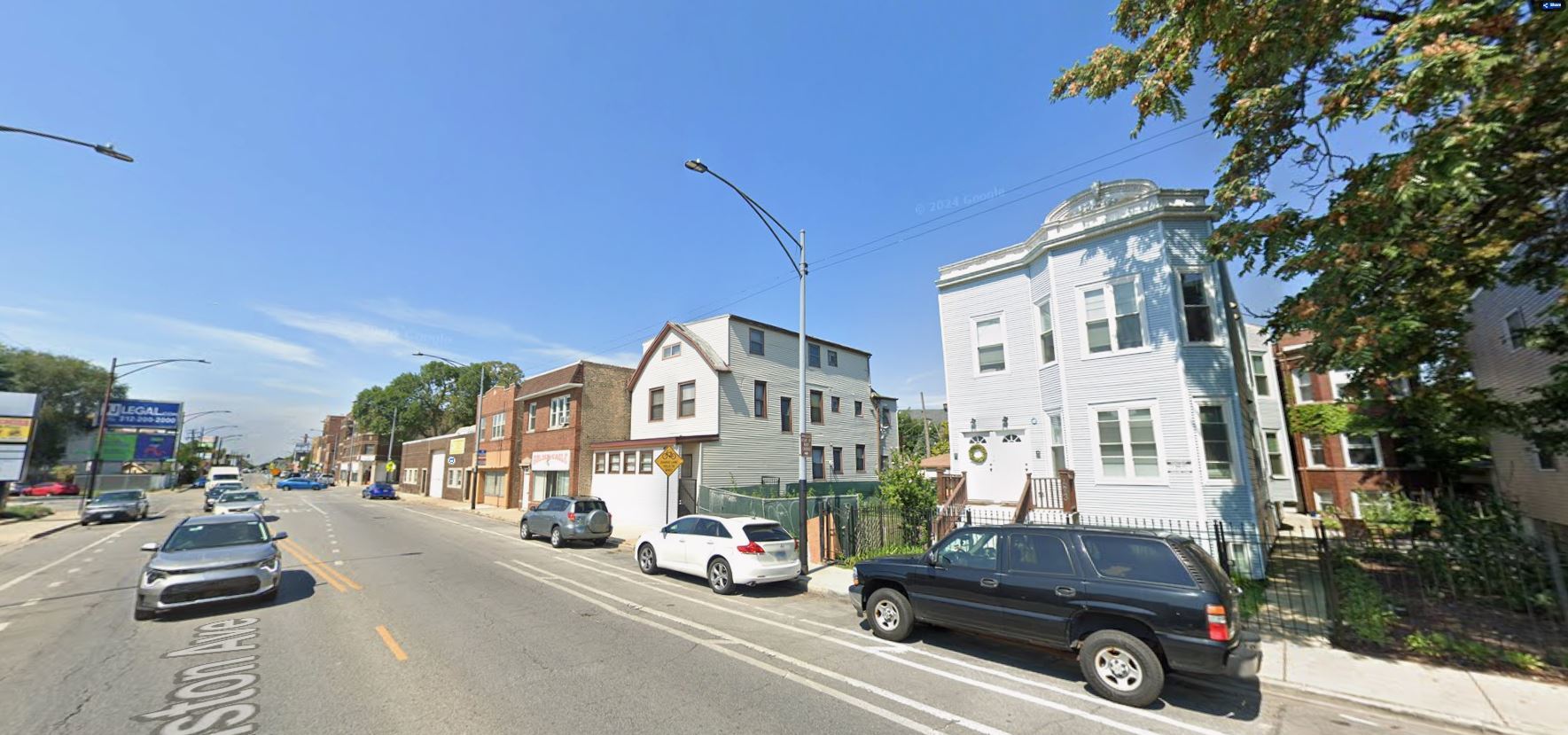 3675 North Elston Avenue Chicago, IL 60618 - Photo 7 of 19 a view of a street