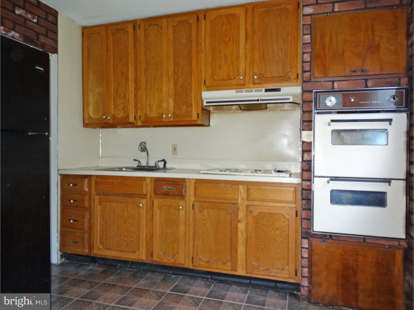 3237 Birch Road Philadelphia, PA 19154 - Photo 5 of 18