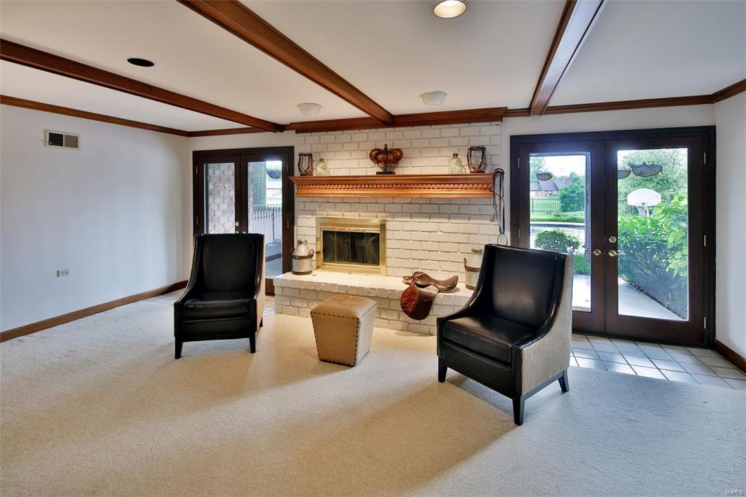 2333 Kettington Road Chesterfield, MO 63017 - Photo 17 of 21 Gallery Image 17
