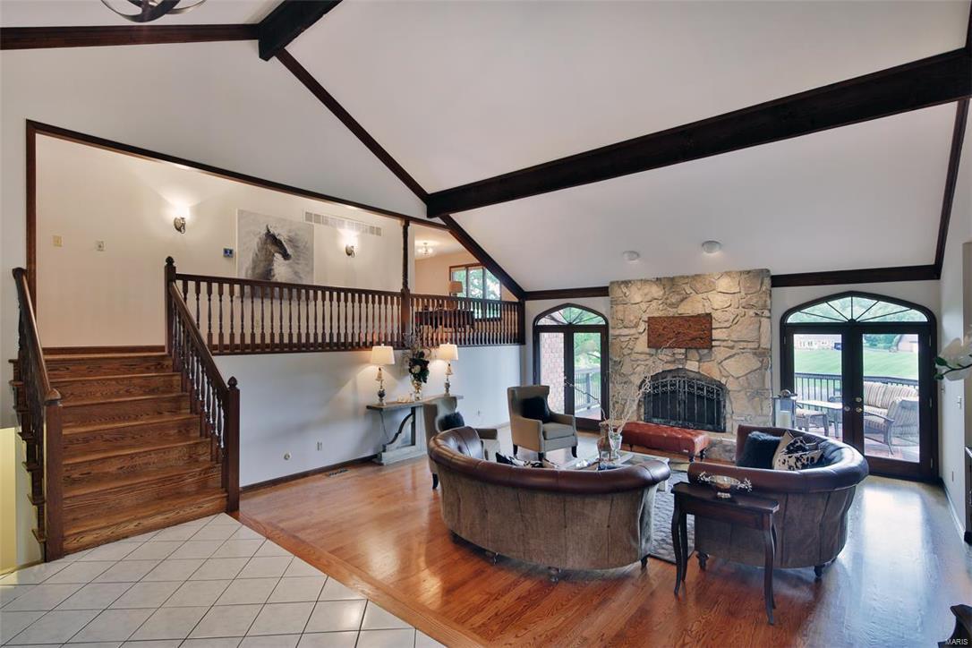 2333 Kettington Road Chesterfield, MO 63017 - Photo 3 of 21 Gallery Image 3