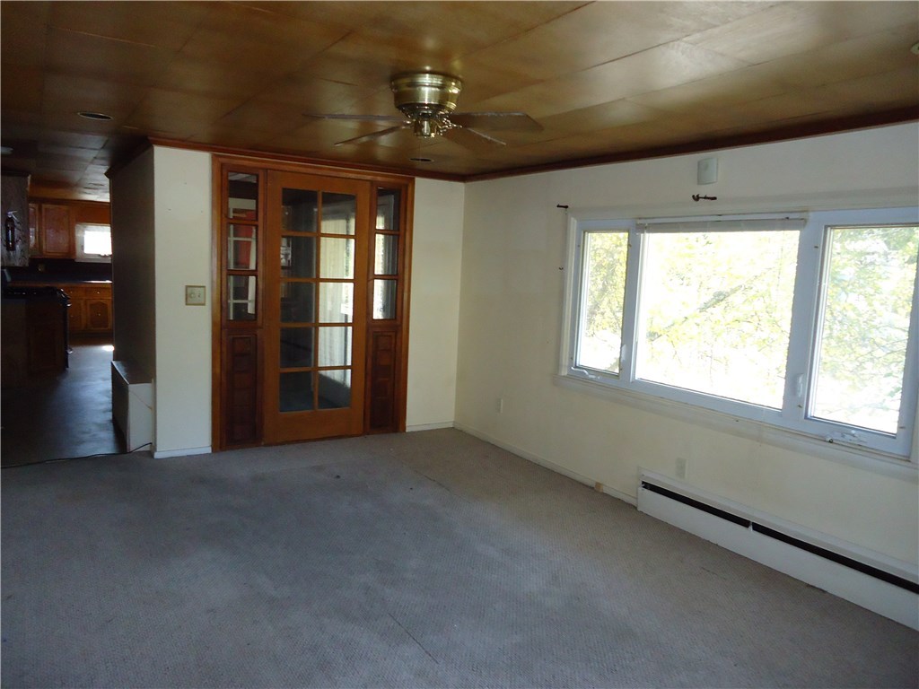 133 Read Avenue Coventry, RI 02816 - Photo 20 of 37 Gallery Image 20
