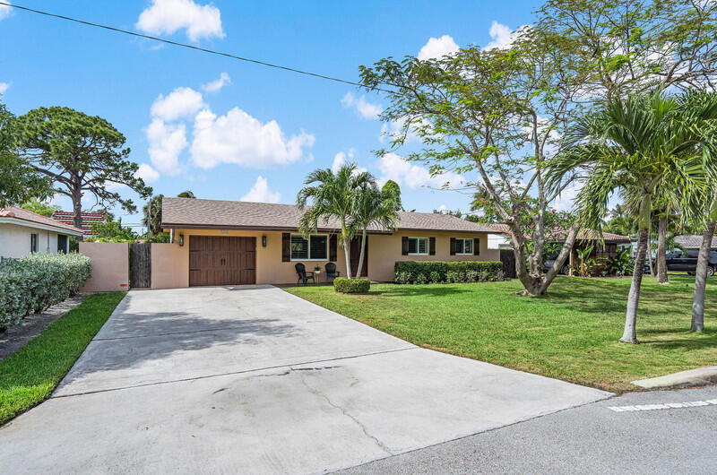 255 Northwest 6th Street Boca Raton, FL 33432 - Photo 1 of 27 255nw6front