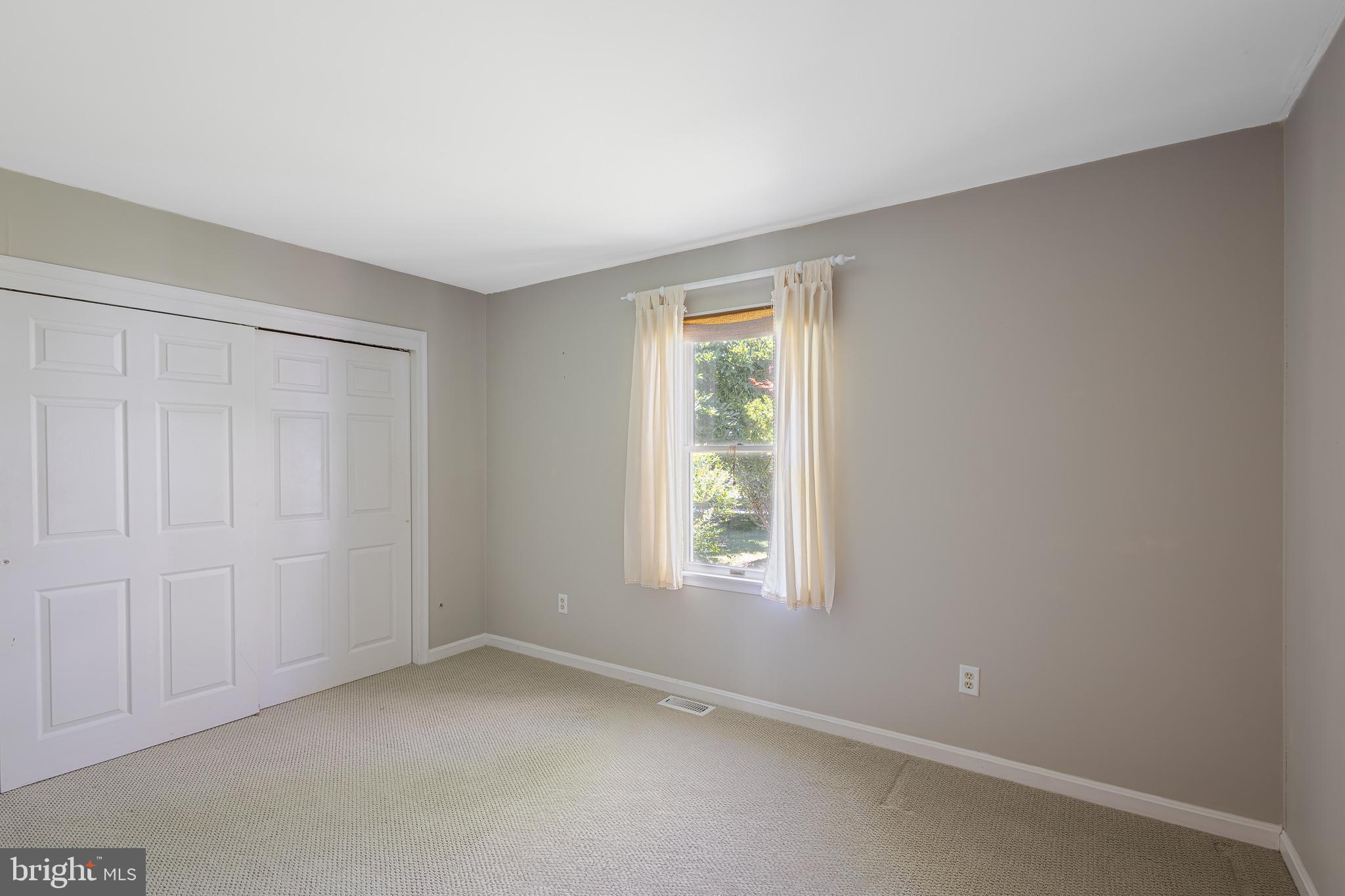 312 Spring Drive Easton, MD 21601 - Photo 27 of 32 Bedroom 3