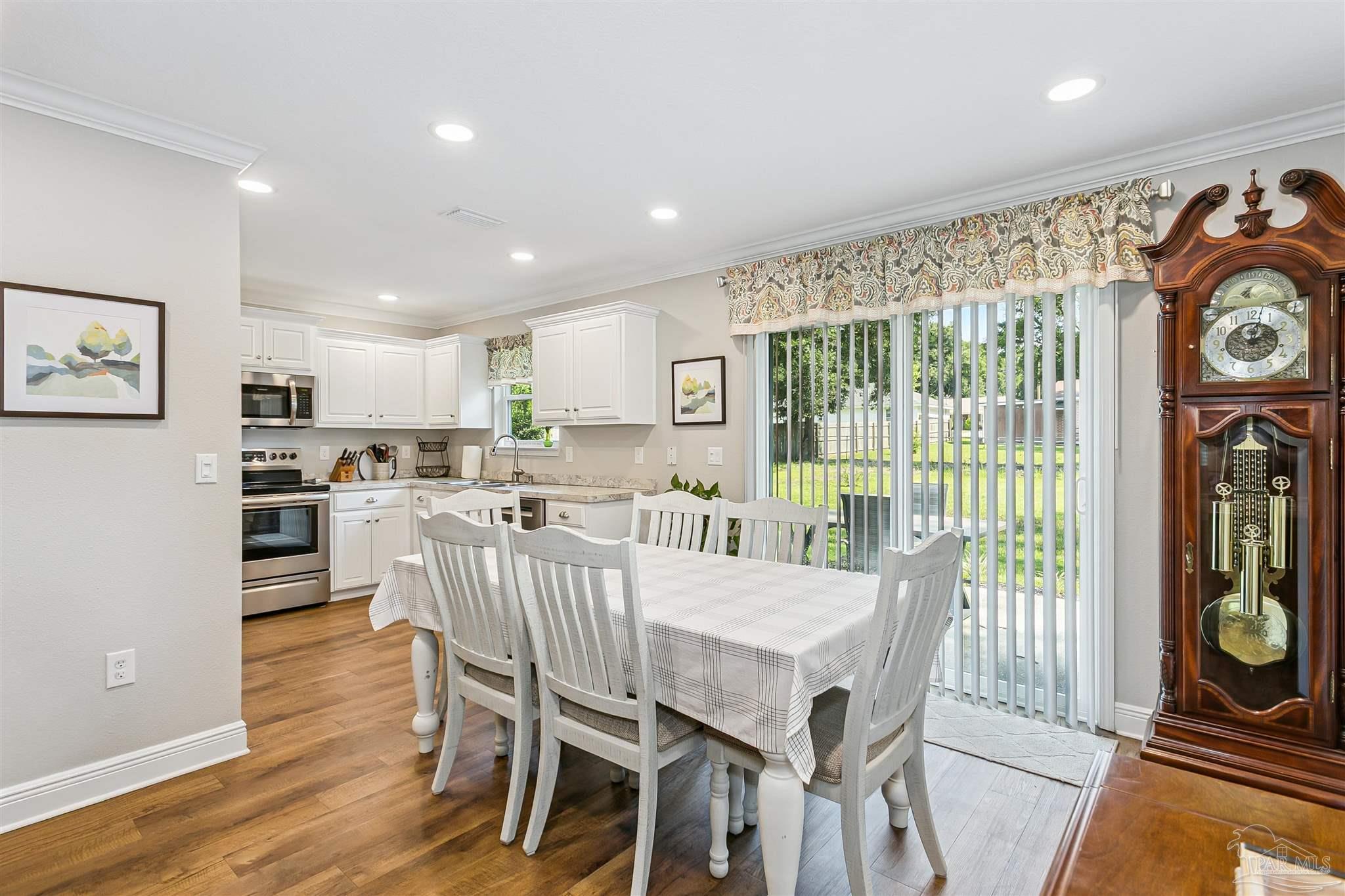 6708 Da Lisa Road Milton, FL 32583 - Photo 9 of 28