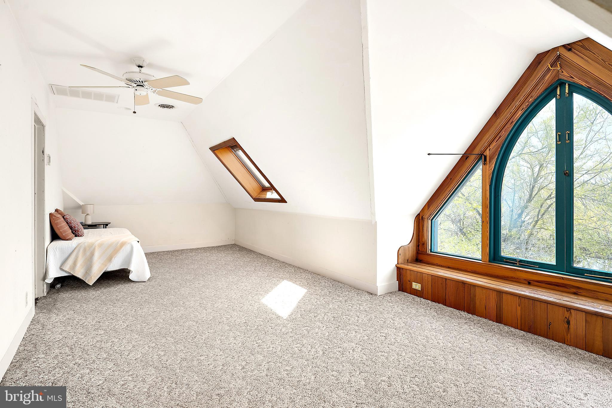 26090 Royal Oak Road Easton, MD 21601 - Photo 43 of 74 3rd floor suite