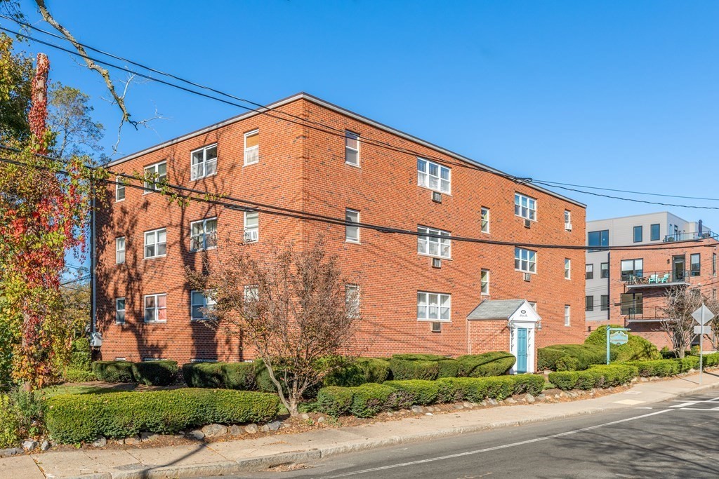 1185 Adams Street, Unit 2 Boston, MA 02124 - Photo 3 of 19