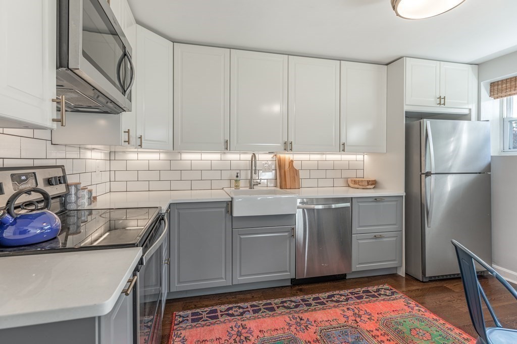 1185 Adams Street, Unit 2 Boston, MA 02124 - Photo 8 of 19