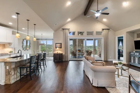$985,000 | 1177 Bluff Woods Drive, Driftwood, TX 78619