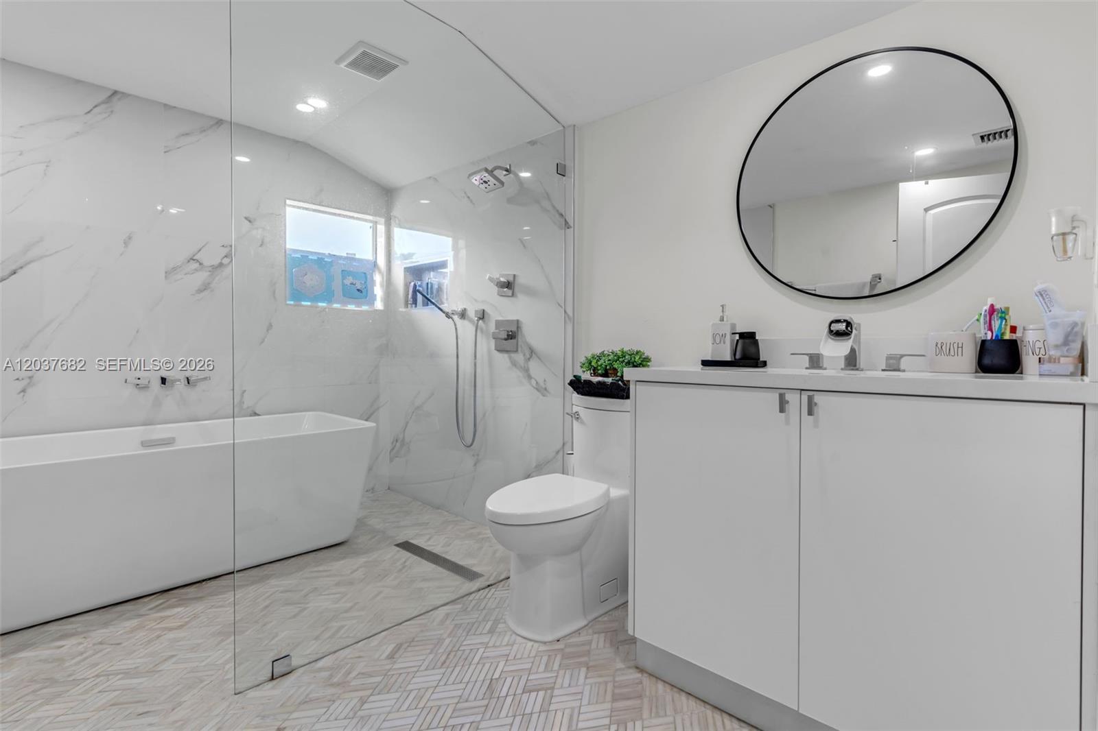 20304 Southwest 186th Street Miami, FL 33187 - Photo 13 of 32