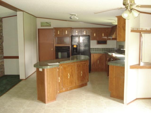 175 Rochelle Phillips Lane Huntsville, TN 37756 - Photo 4 of 15 DSC02102