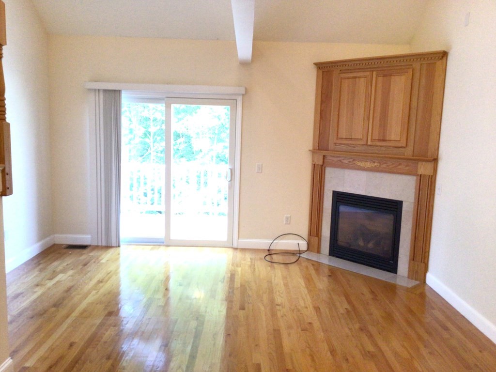 7 Billy Lane, Unit 7 Rutland, MA 01543 - Photo 3 of 20 Gallery Image 3
