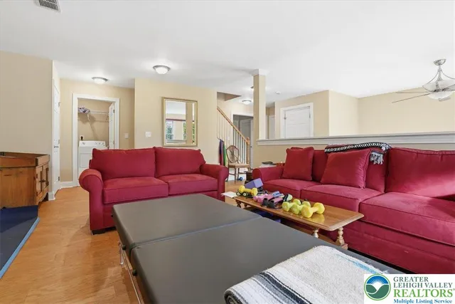 $515,000 | 942 Greenhouse Drive, Unit 5B, Bethlehem, PA 18017