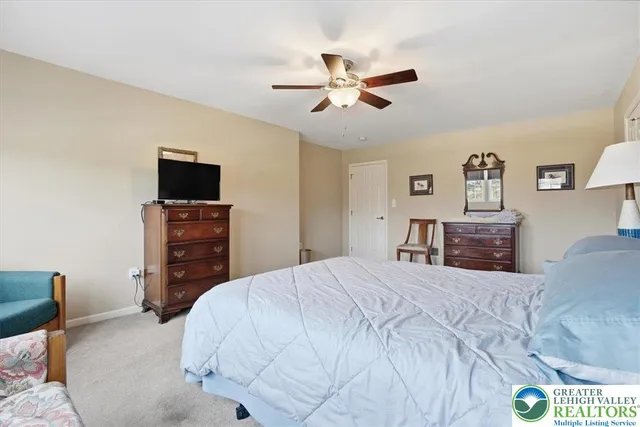 $515,000 | 942 Greenhouse Drive, Unit 5B, Bethlehem, PA 18017