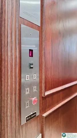 $515,000 | 942 Greenhouse Drive, Unit 5B, Bethlehem, PA 18017