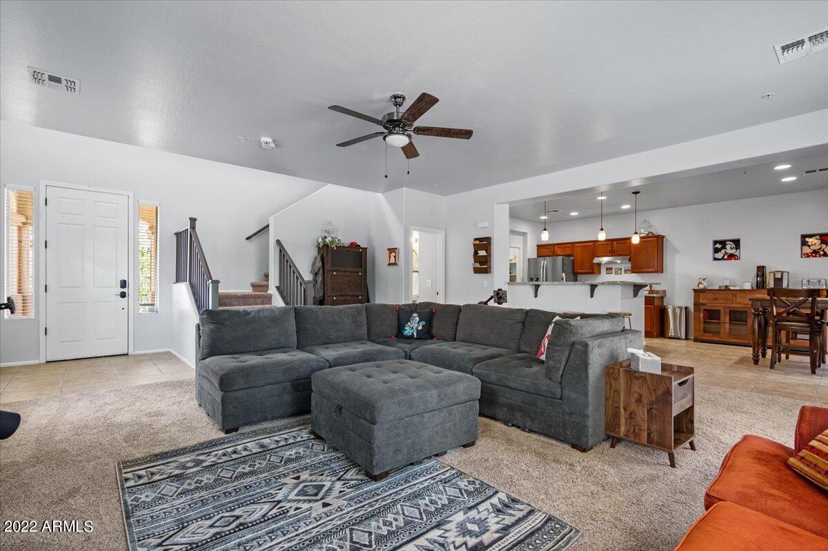944 East Randy Street Avondale, AZ 85323 - Photo 5 of 26 05-2023-06-29 11.46.28-1