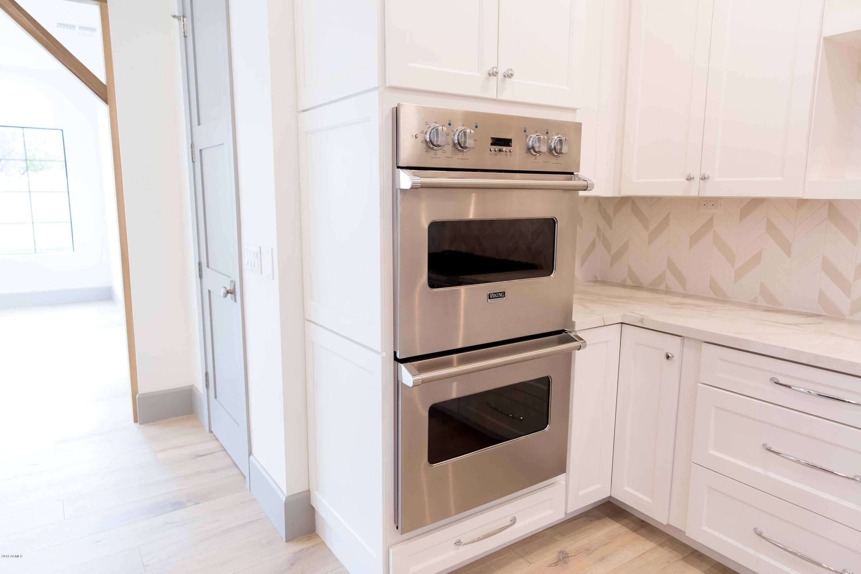 409 East Lamar Road Phoenix, AZ 85012 - Photo 18 of 83 409 E. Lamar | Round Lens PhotographyJ