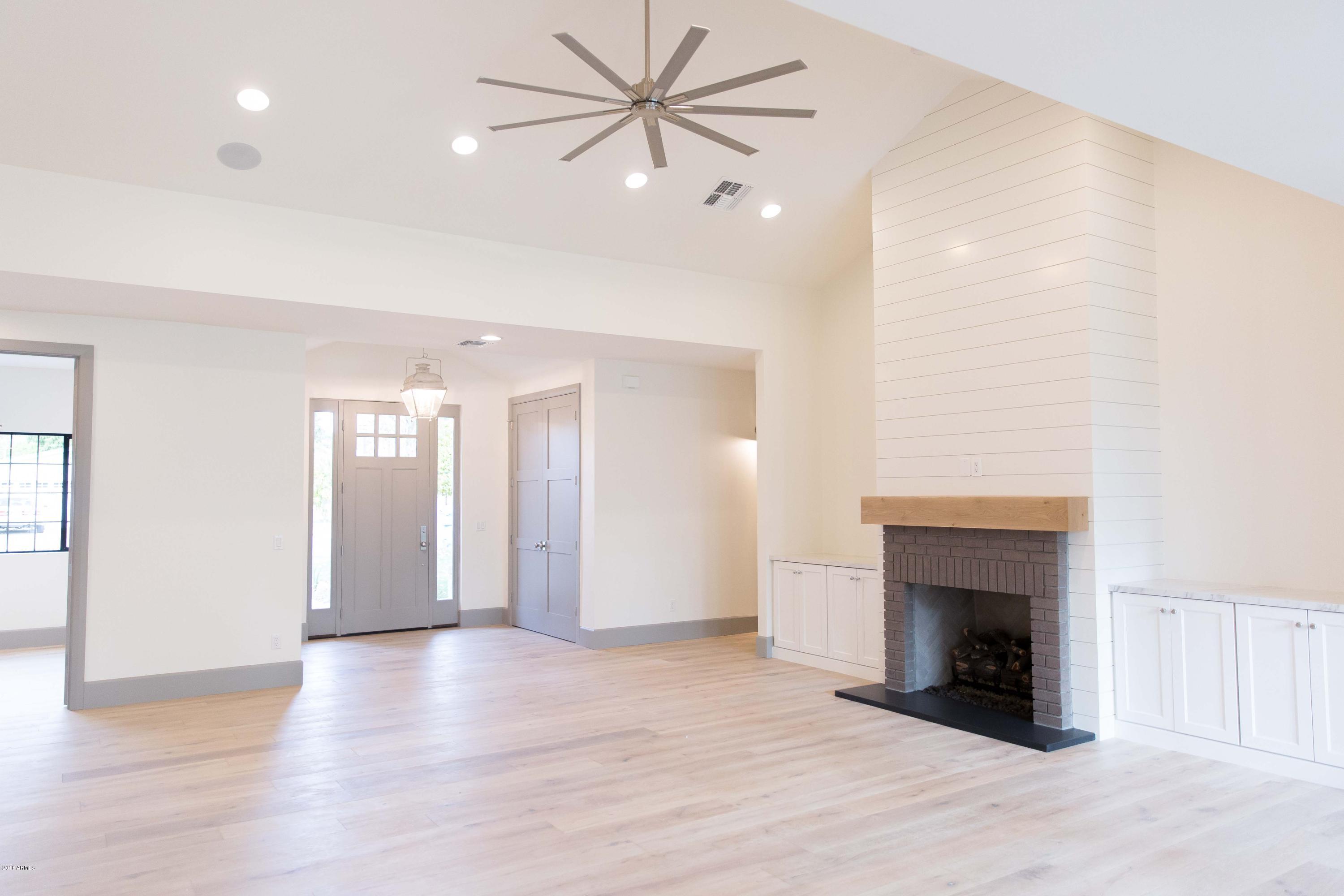 409 East Lamar Road Phoenix, AZ 85012 - Photo 22 of 83 409 E. Lamar | Round Lens PhotographyJ