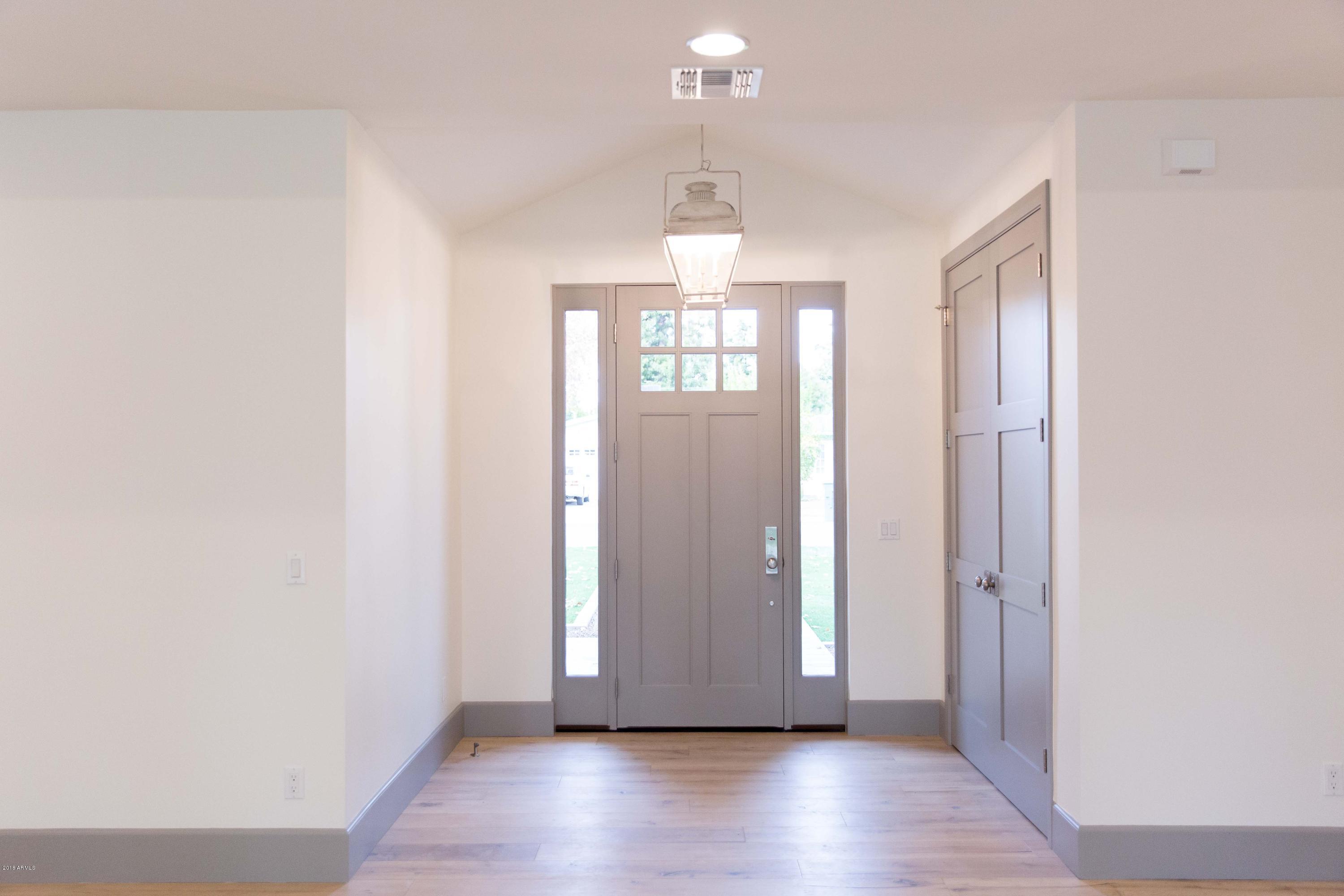 409 East Lamar Road Phoenix, AZ 85012 - Photo 25 of 83 409 E. Lamar | Round Lens PhotographyJ