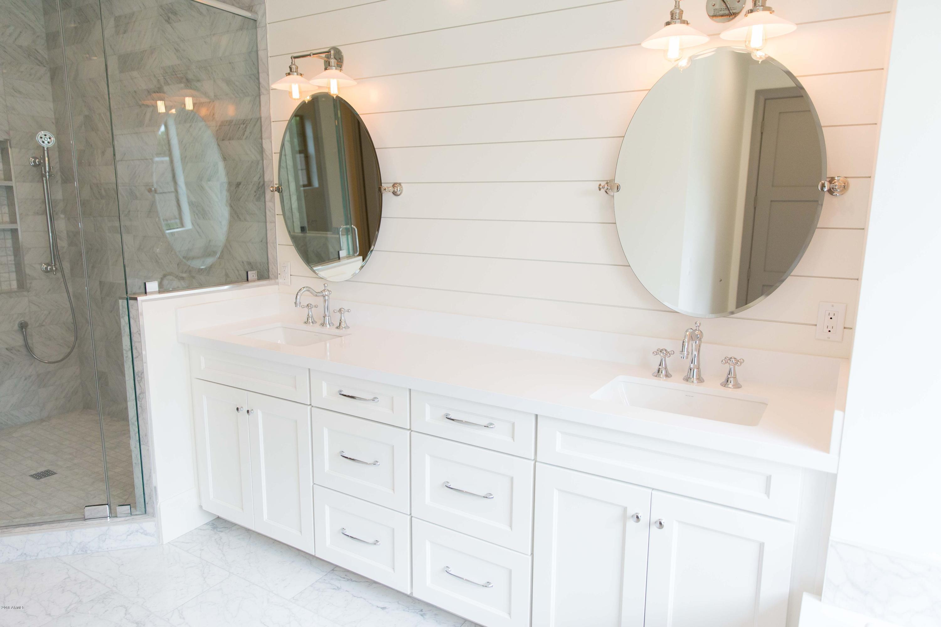 409 East Lamar Road Phoenix, AZ 85012 - Photo 48 of 83 409 E. Lamar | Round Lens PhotographyJ