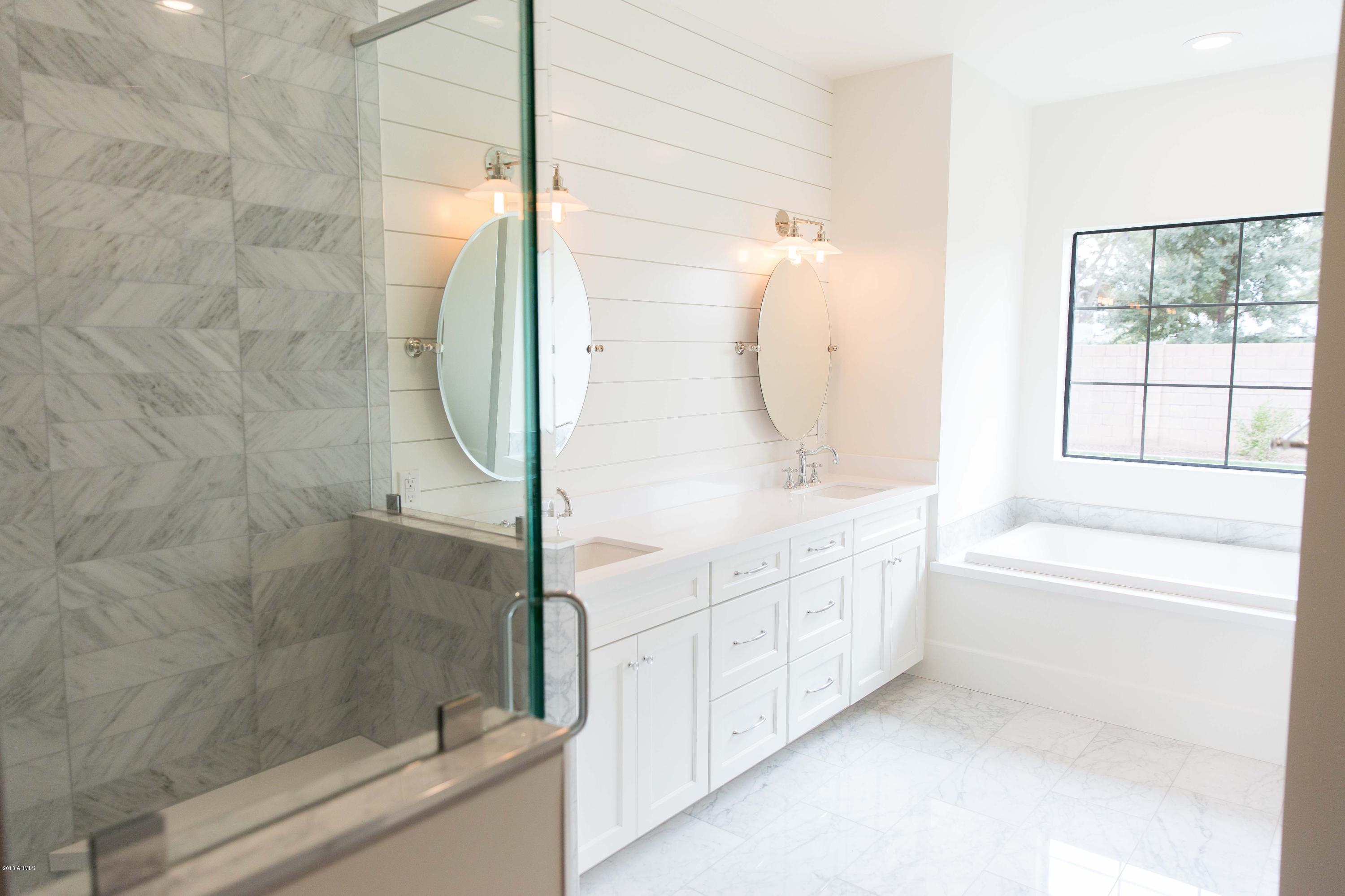 409 East Lamar Road Phoenix, AZ 85012 - Photo 50 of 83 409 E. Lamar | Round Lens PhotographyJ